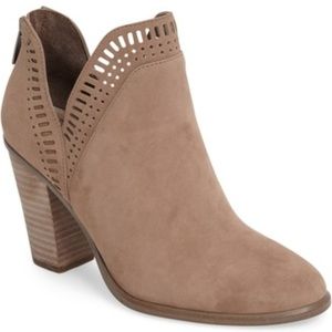 Vince Camuto Fileana Split Shaft Bootie NWT sz 11 Brand New Still Wrapped in Box